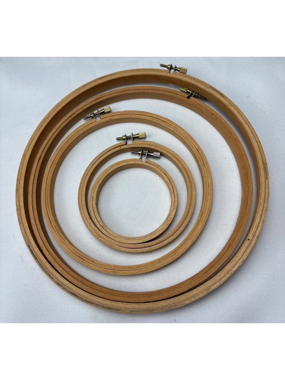 Wooden Embroidery Hoops Lot of 5 Sizes 3"-9" Adjustable Brass Clasps Vtg